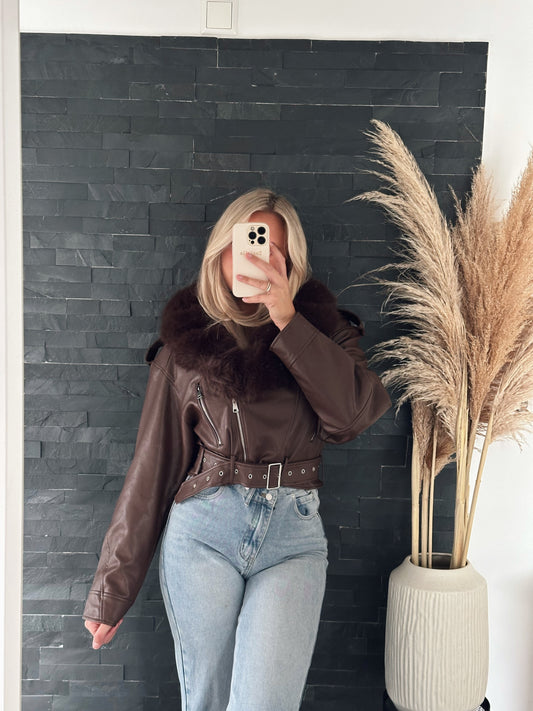 LEDERJACKE CROPPED MIT FELL SCHOKO