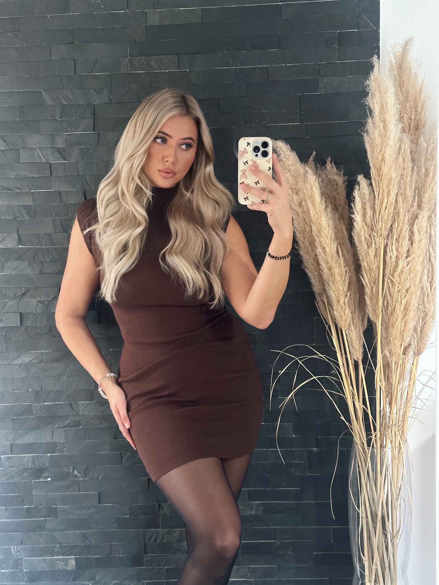 STRICKKLEID SCHOKO CLASSIC