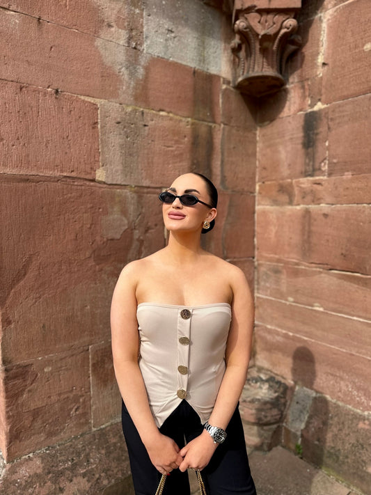 BANDEAU TOP BEIGE MIT GOLDENEN DETAILS