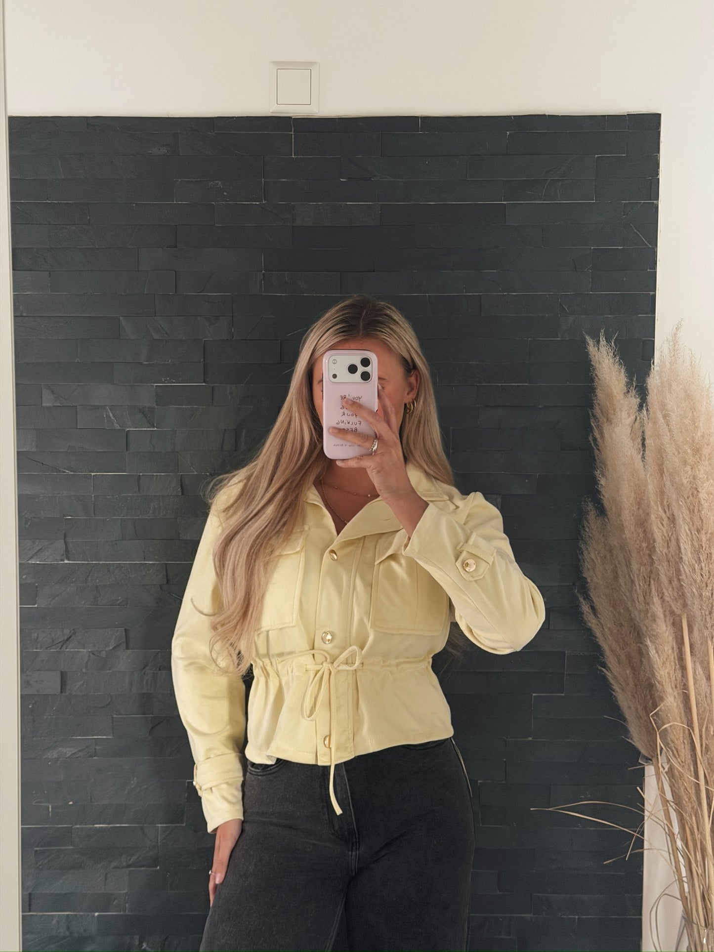 JACKE BUTTER YELLOW