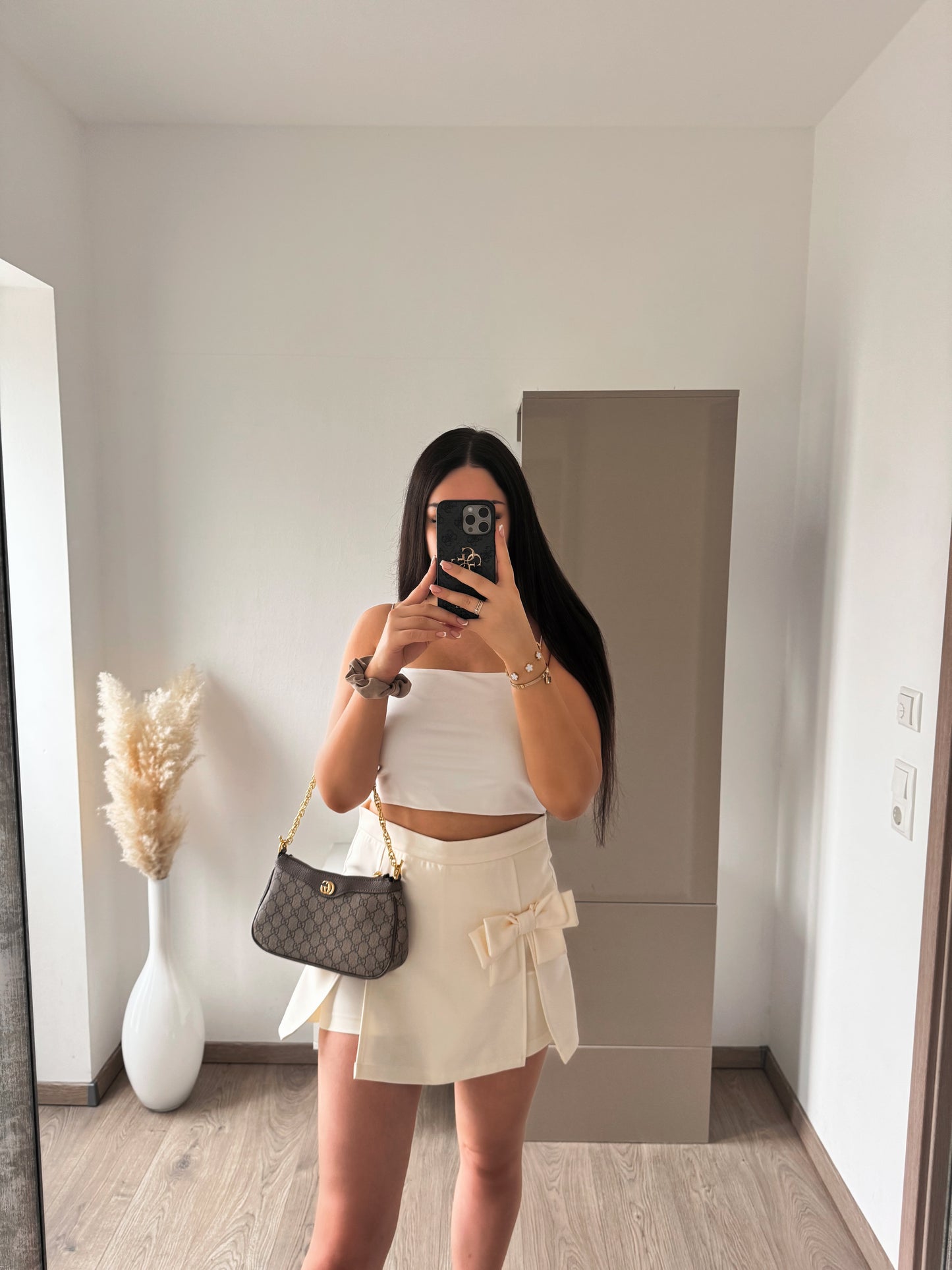 HOSENROCK BELLE - CREME MIT SCHLEIFE