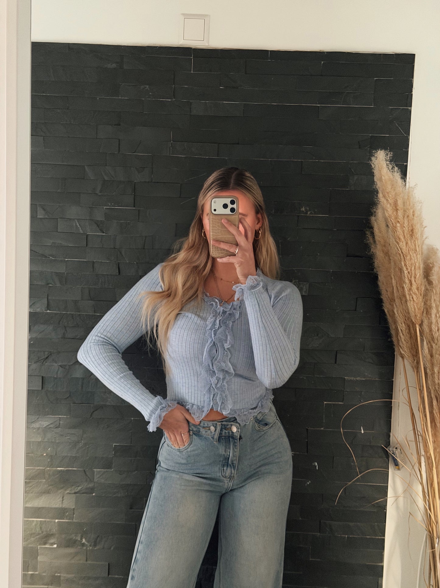 STRICKCARDIGAN GIRLY LACE HELLBLAU