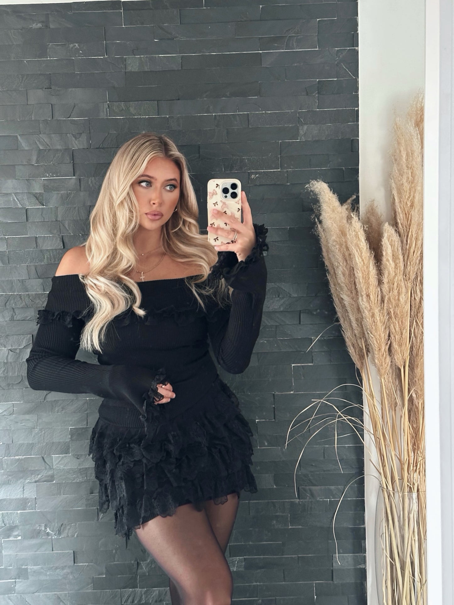 STRICKPULLOVER LACE LOVE OFFSHOULDER - SCHWARZ