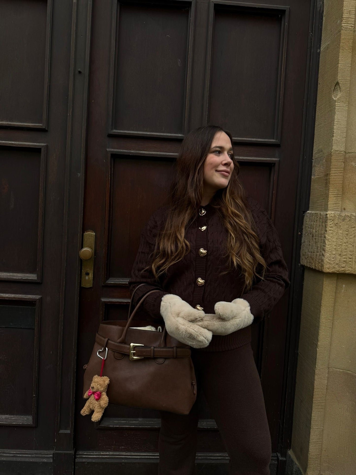 STRICKCARDIGAN CLASSIC GOLD ZOPFSTRICK SCHOKO