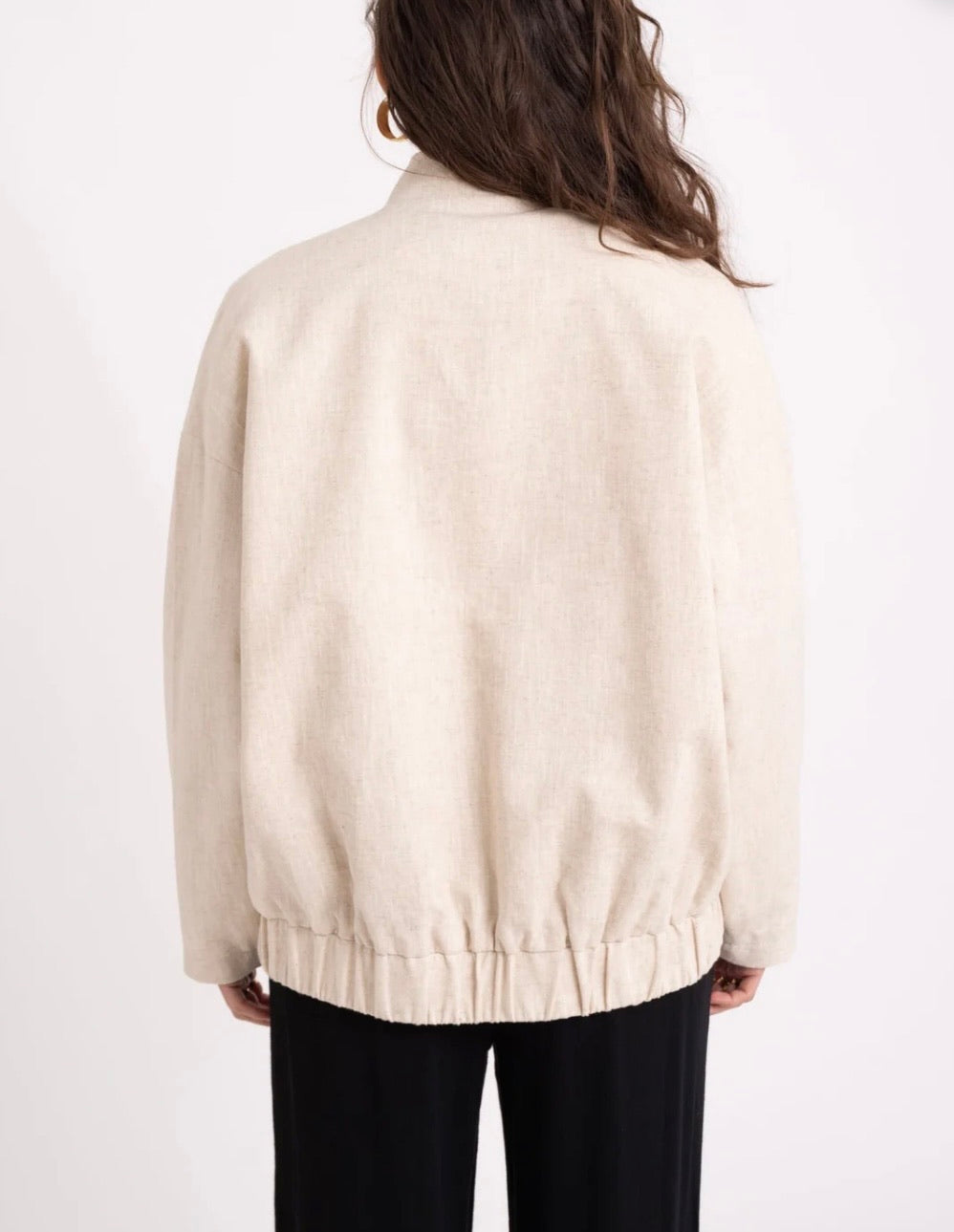 LEINENJACKE ELEGANT CHIC