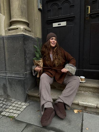 MANTEL ELEGANCE SCHOKO