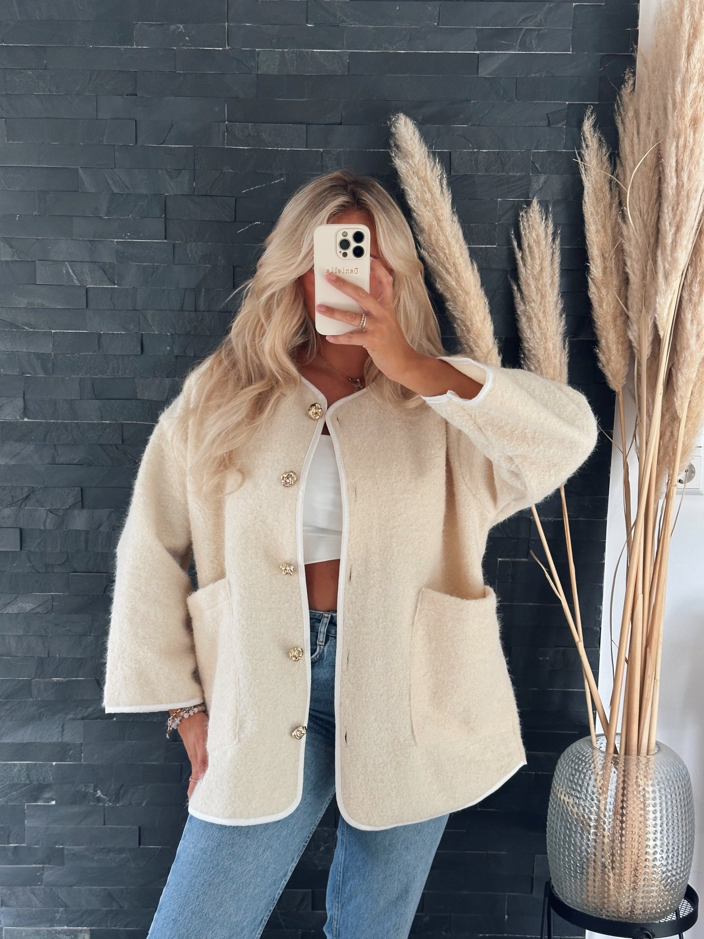 JACKE CLASSY CREME