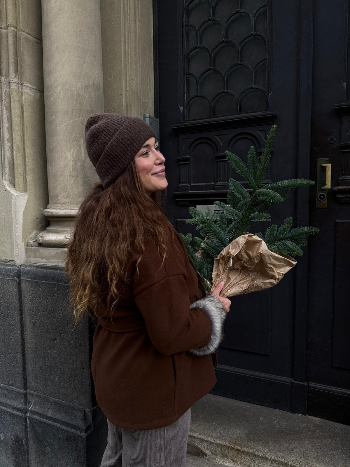 MANTEL ELEGANCE SCHOKO