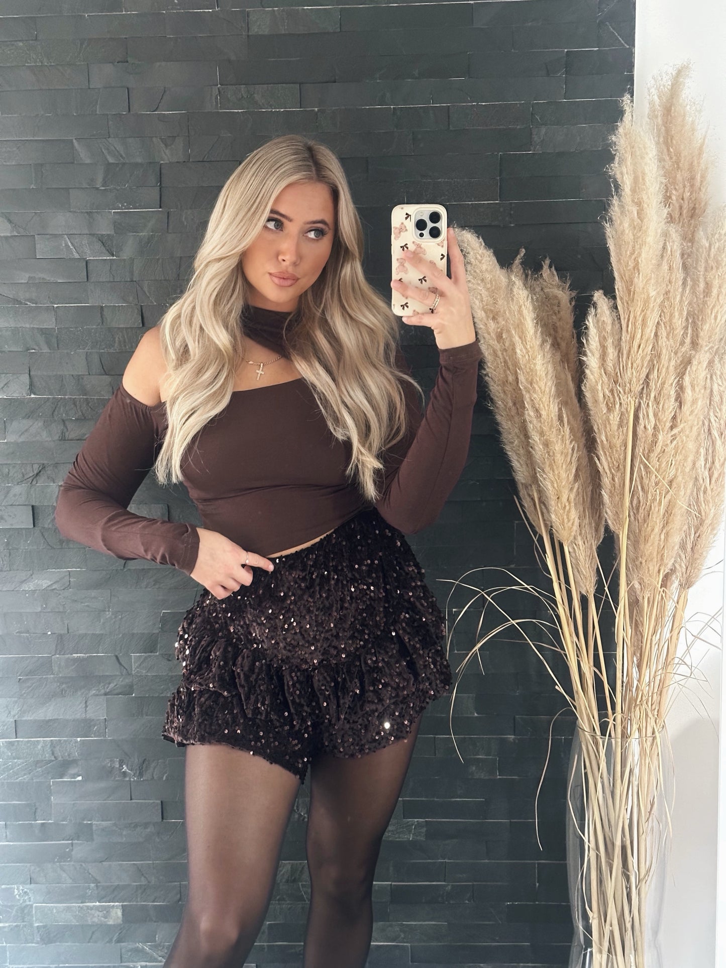 PAILLETTENSHORTS VELVET GLAM SCHOKO