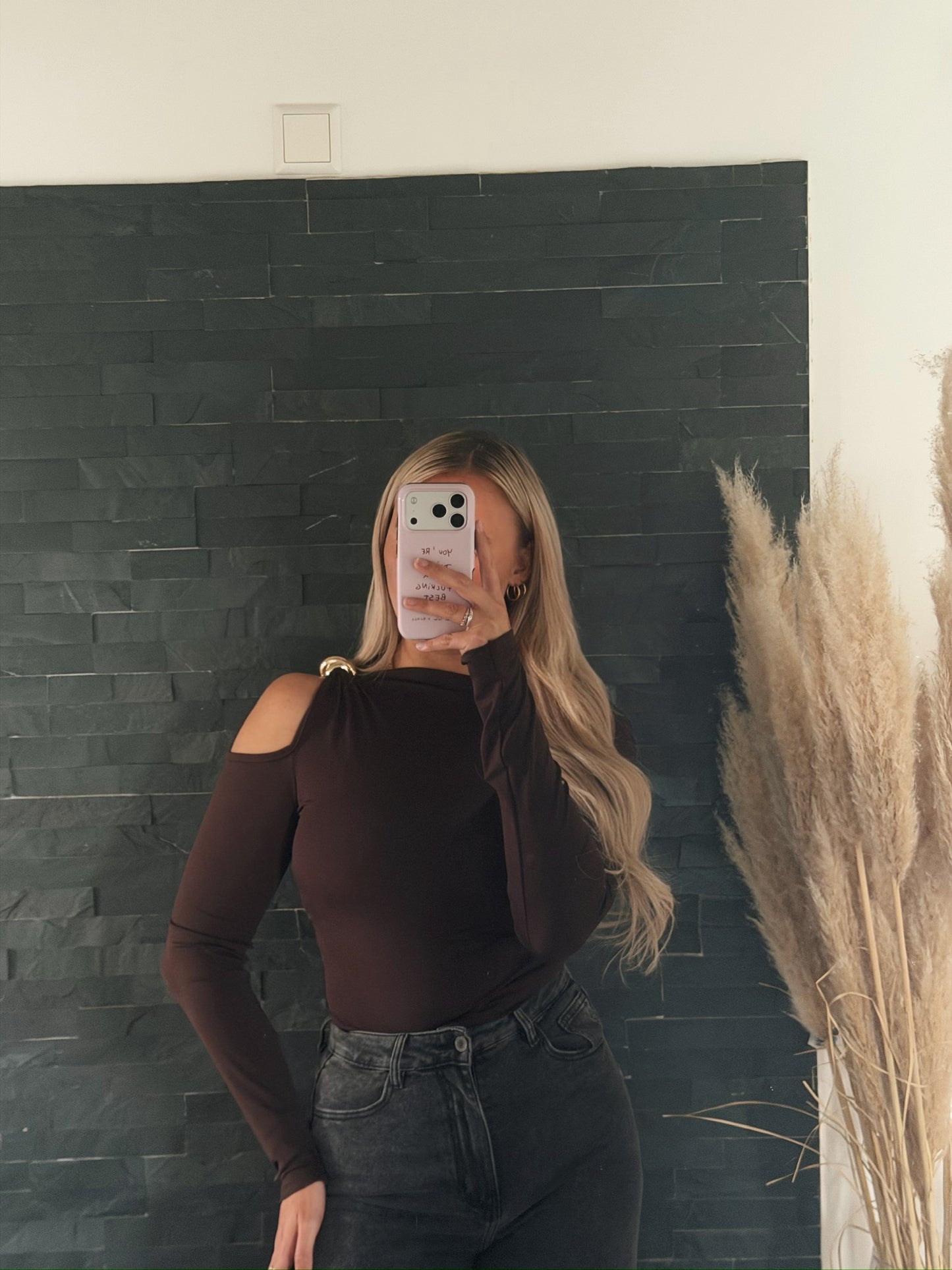 TOP CHOCO GOLD DETAIL