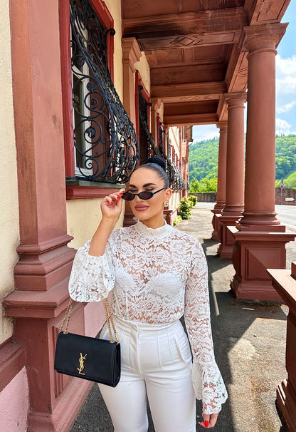 TOP WITH LACE