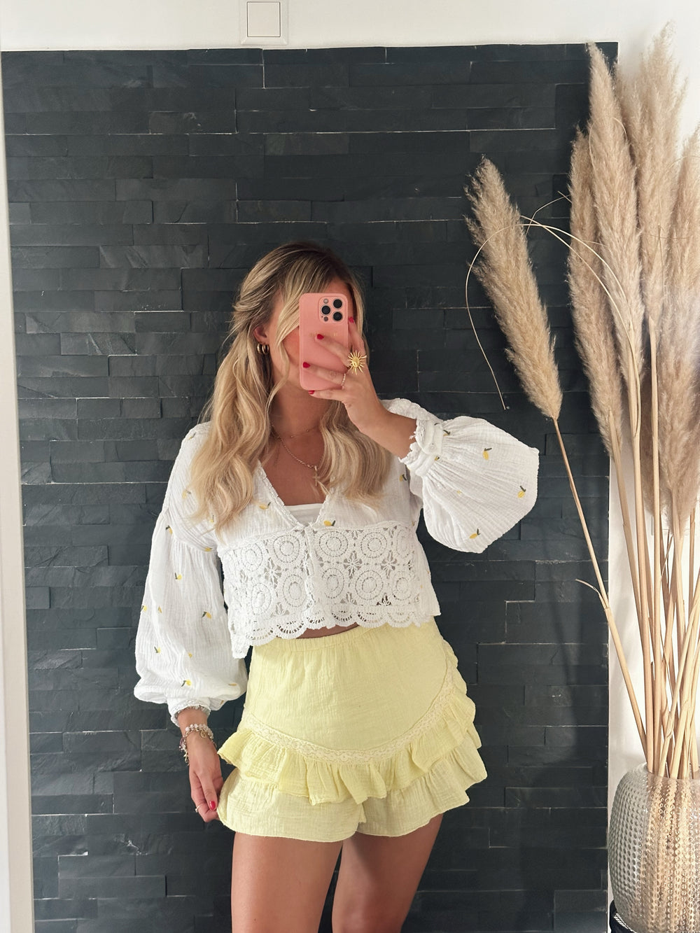 MUSSELIN SHORTS VOLANT BUTTER YELLOW